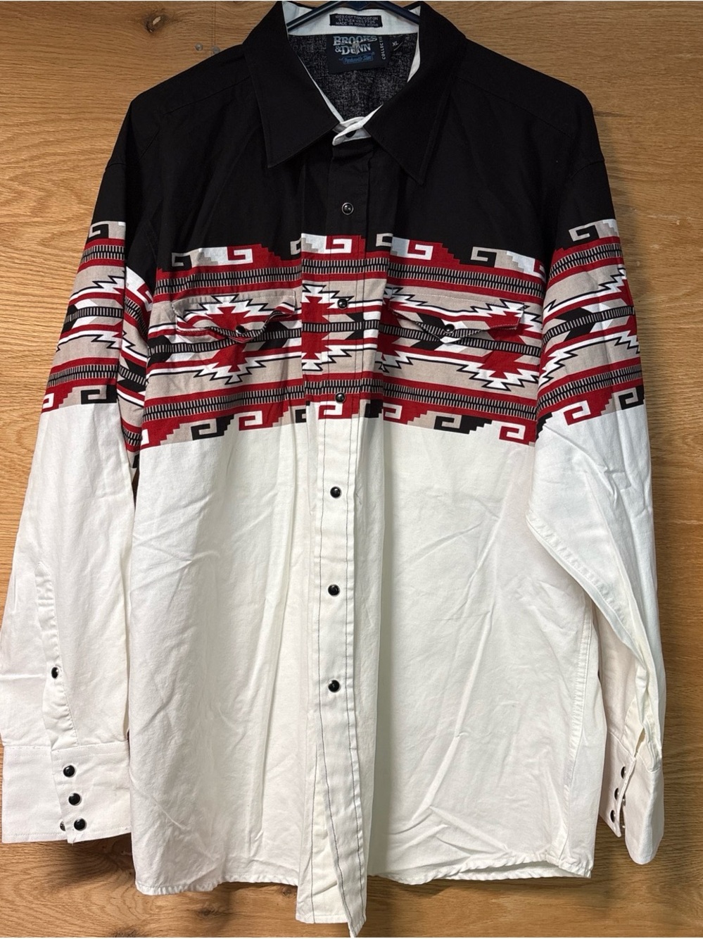 Brooks &  Dunn Vintage Southwestern Button-Up Shirt in Black, White & Red